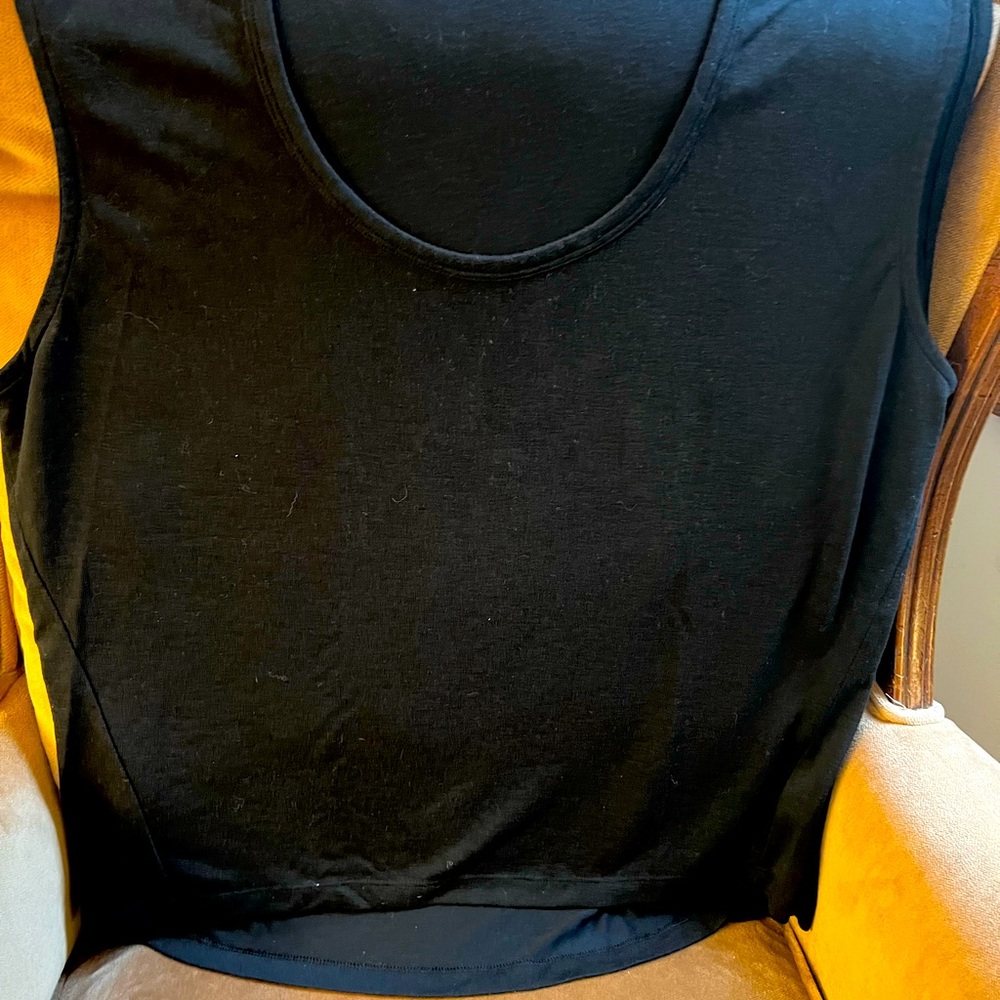 Athleta sleeveless top